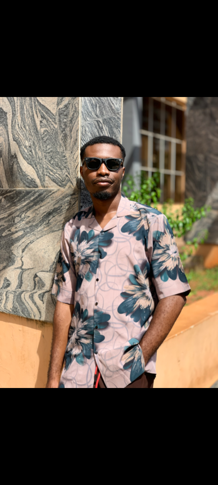 EmViks Fashion deals on all kinds of Men's Outfits ranging from Traditional to Casual Attires